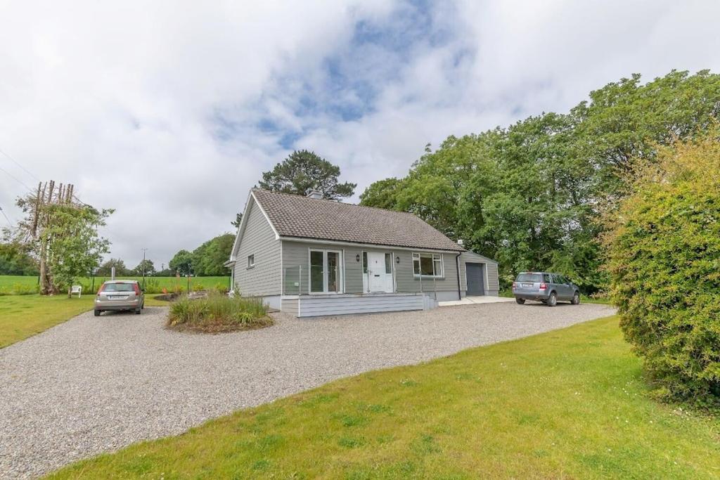 2 Bed Waterfront Property - Close To Courtmacsherry Cork Esterno foto